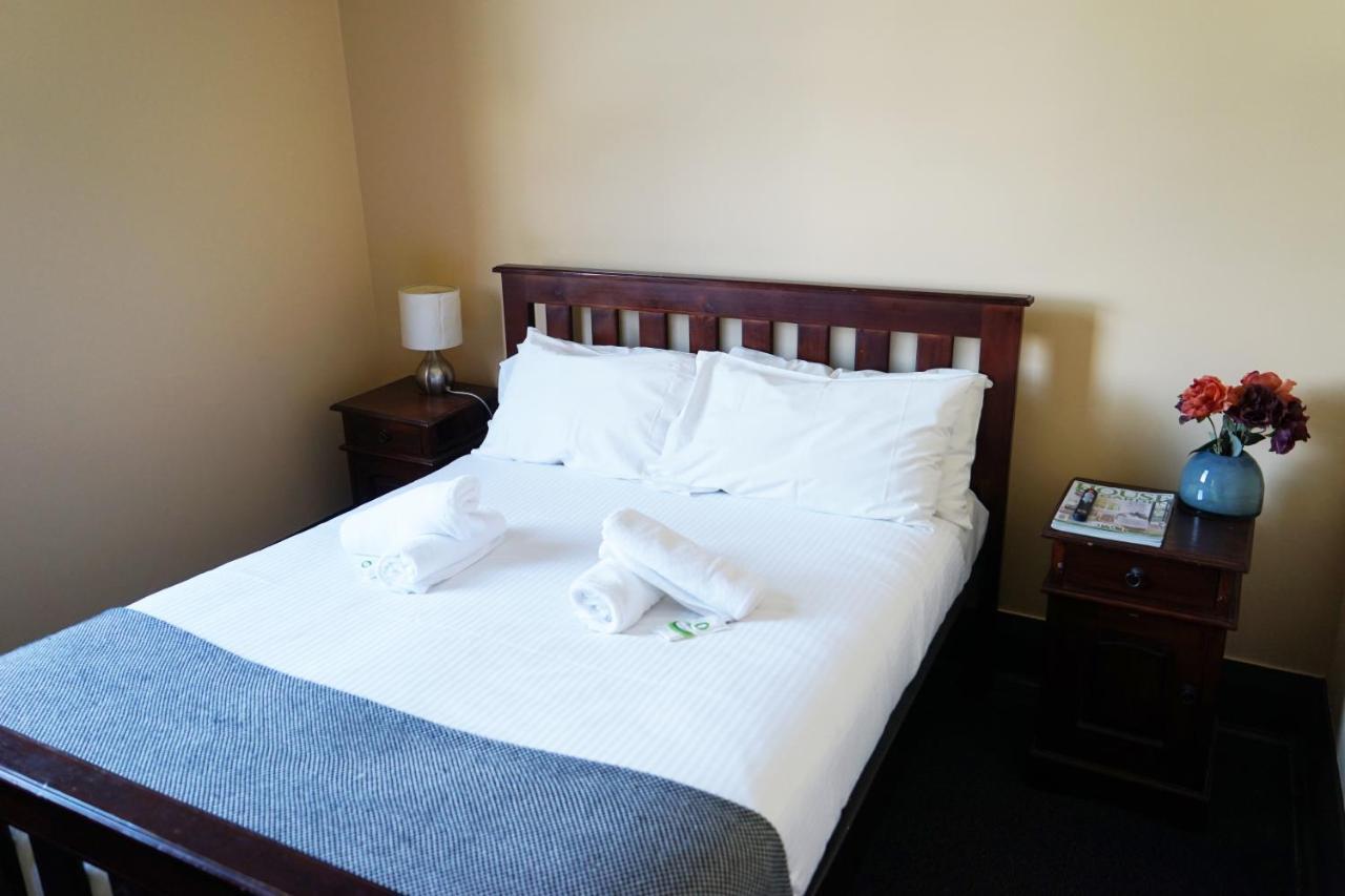 Sir Joseph Banks Hotel Sydney Esterno foto